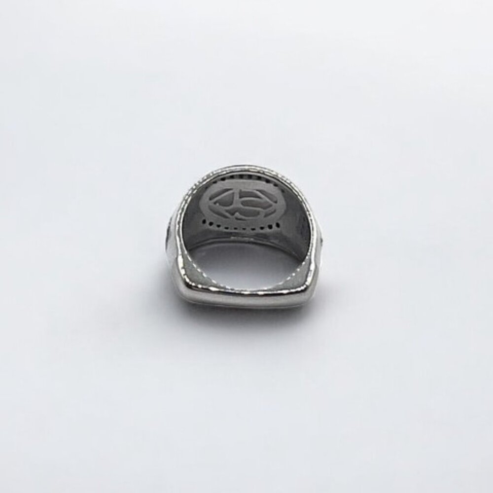 White Agate and Black Spinel Ring in 925 Sterling Silver - Picture 3 of 3